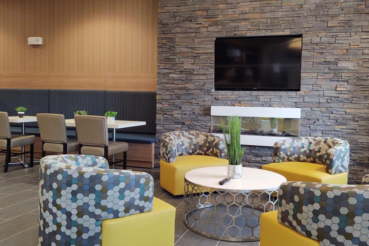 Microtel Inn & Suites By Wyndham Liberty Ne Kansas City Area 外观 照片