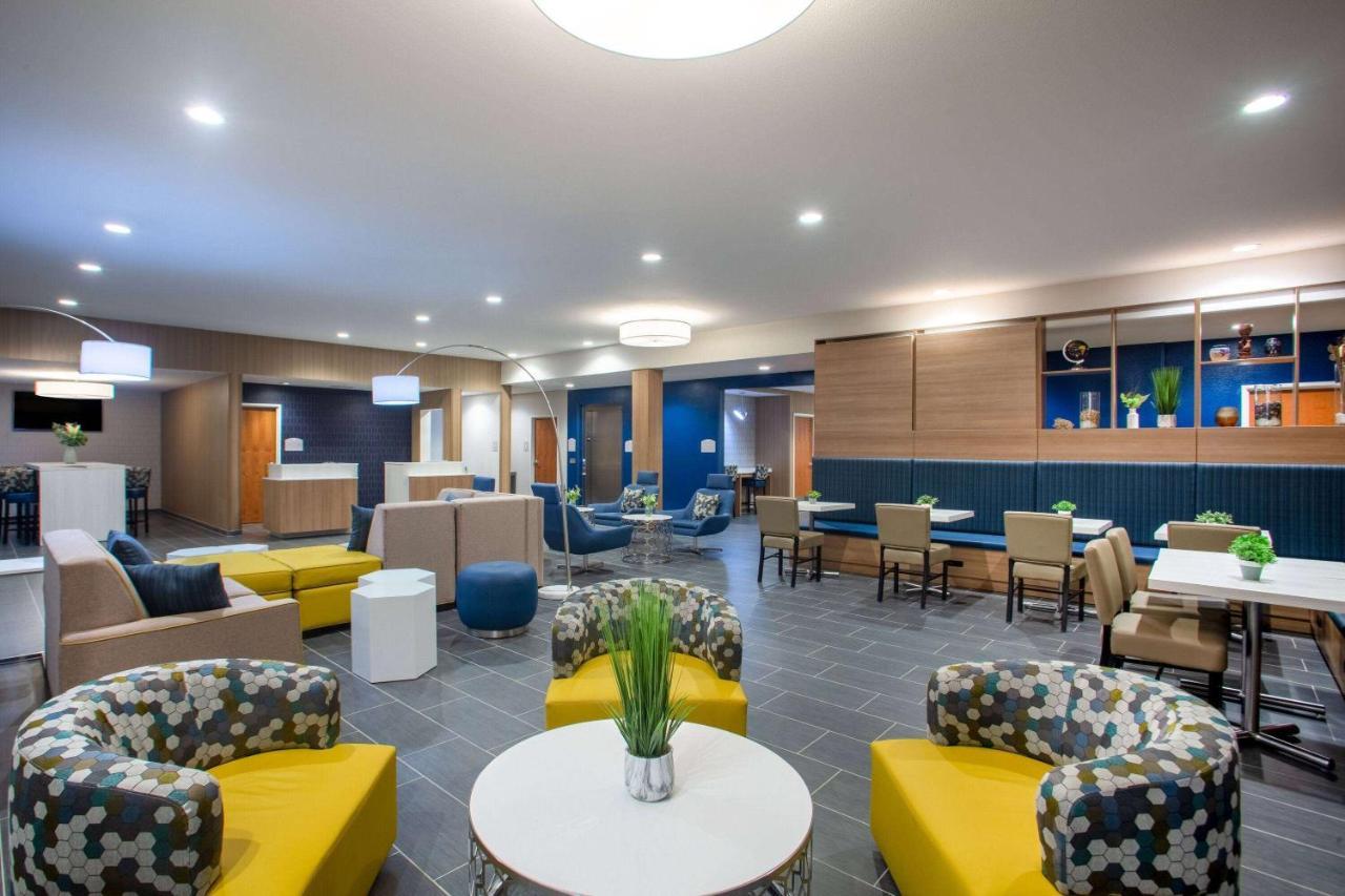 Microtel Inn & Suites By Wyndham Liberty Ne Kansas City Area 外观 照片