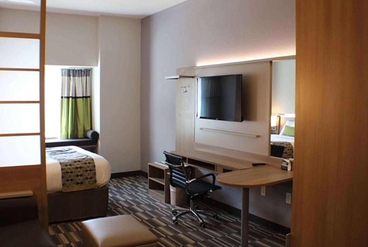 Microtel Inn & Suites By Wyndham Liberty Ne Kansas City Area 外观 照片